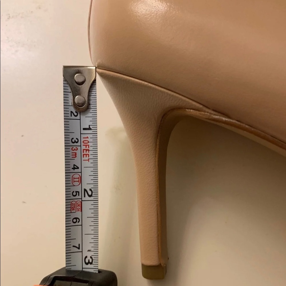 Pumps - Picture 5 of 5
